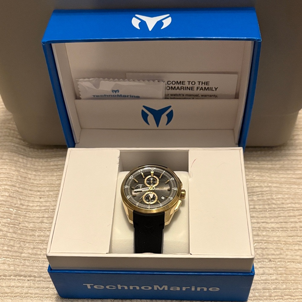 ($449 Retail) Invicta TechnoMarine Ocean
Quantum Sport unisex 
Watch - Picture 4 of 5